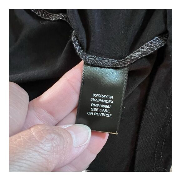 Torrid Dream Chaser shark bite hem tee size 00 M 10 - Picture 4 of 4